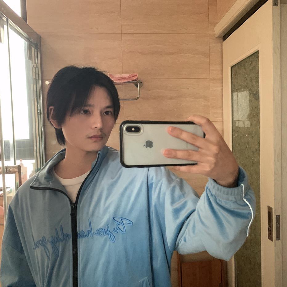 小佑女装穿搭