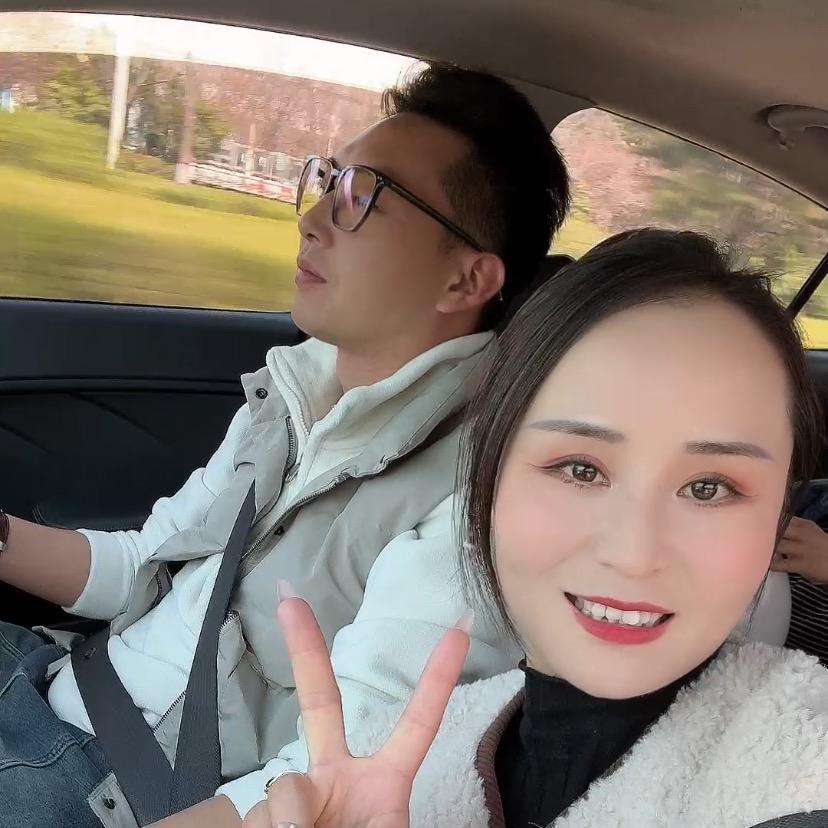 郑州洋哥和洛洛