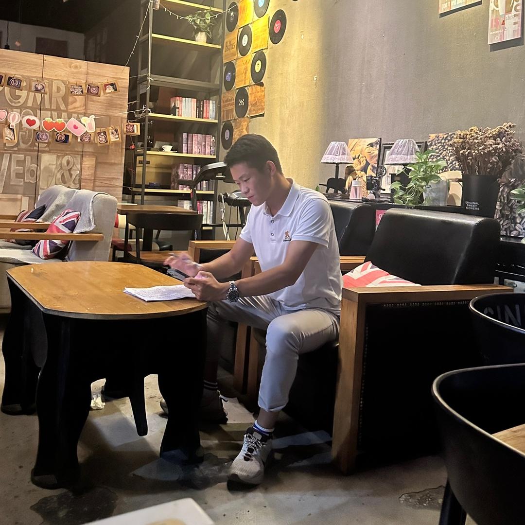 壹品健身红山店～驻店管理大圣