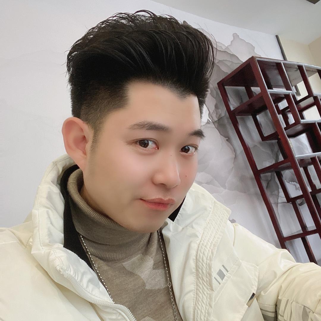 茅台陈小龙