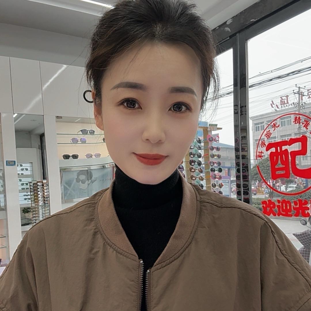 明视达眼镜
