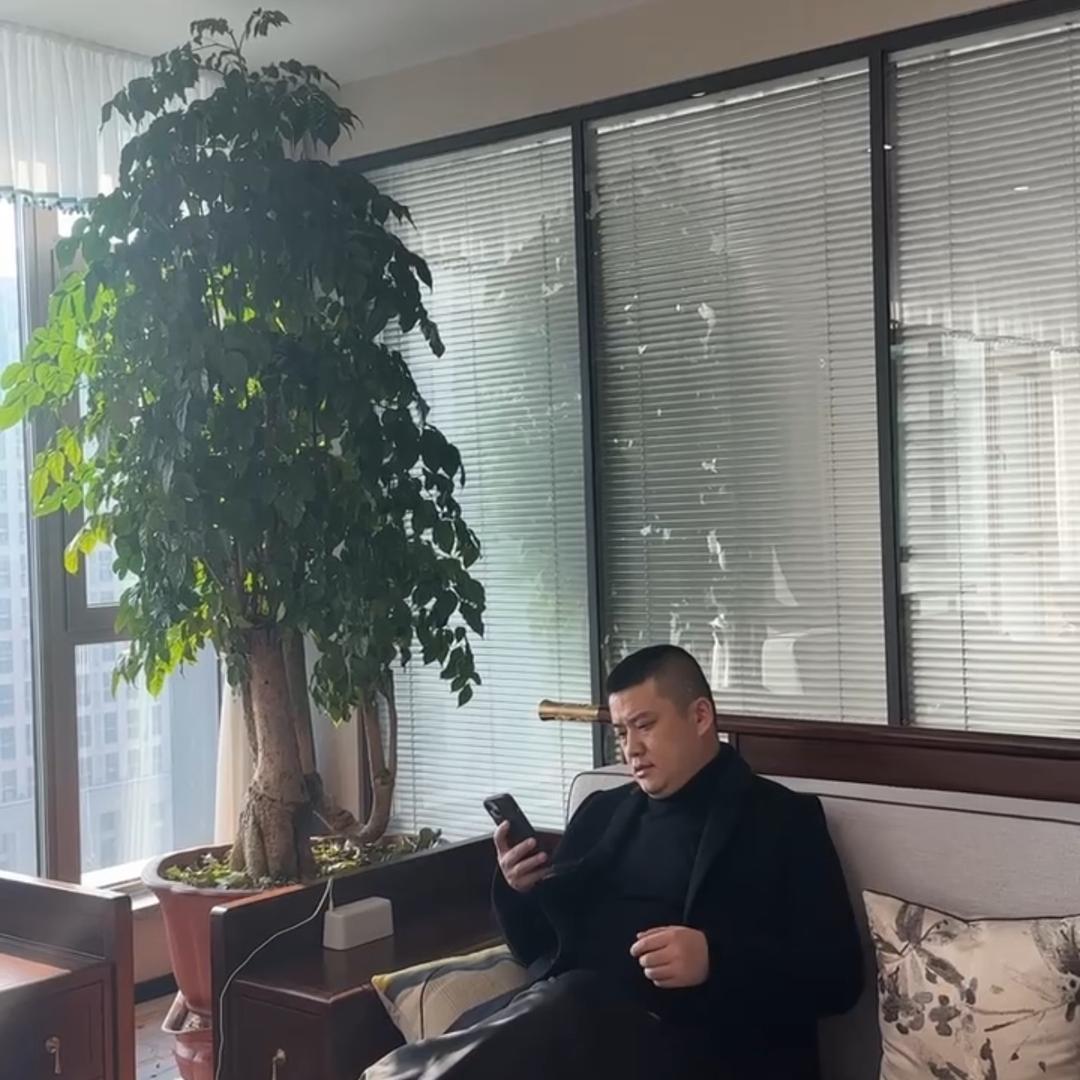 龙哥(只等一人)
