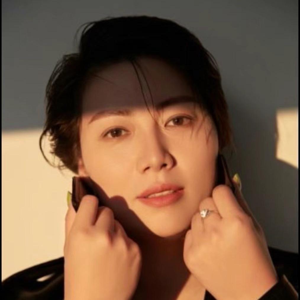 @陈莎(奎屯友好米祖女装主理人)