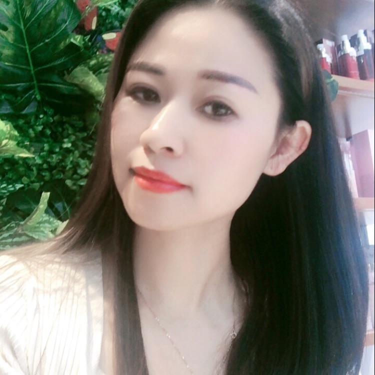 南陵蓝主角美容叶子