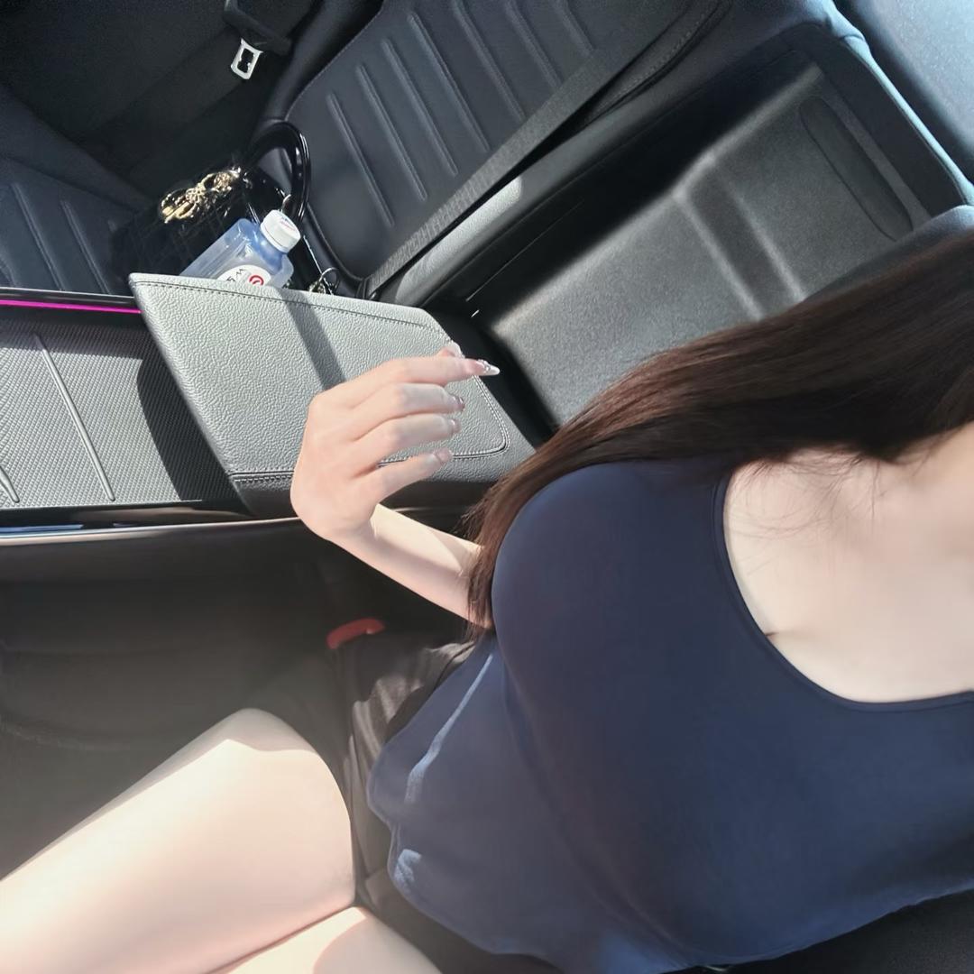 -叛叛睡不醒。