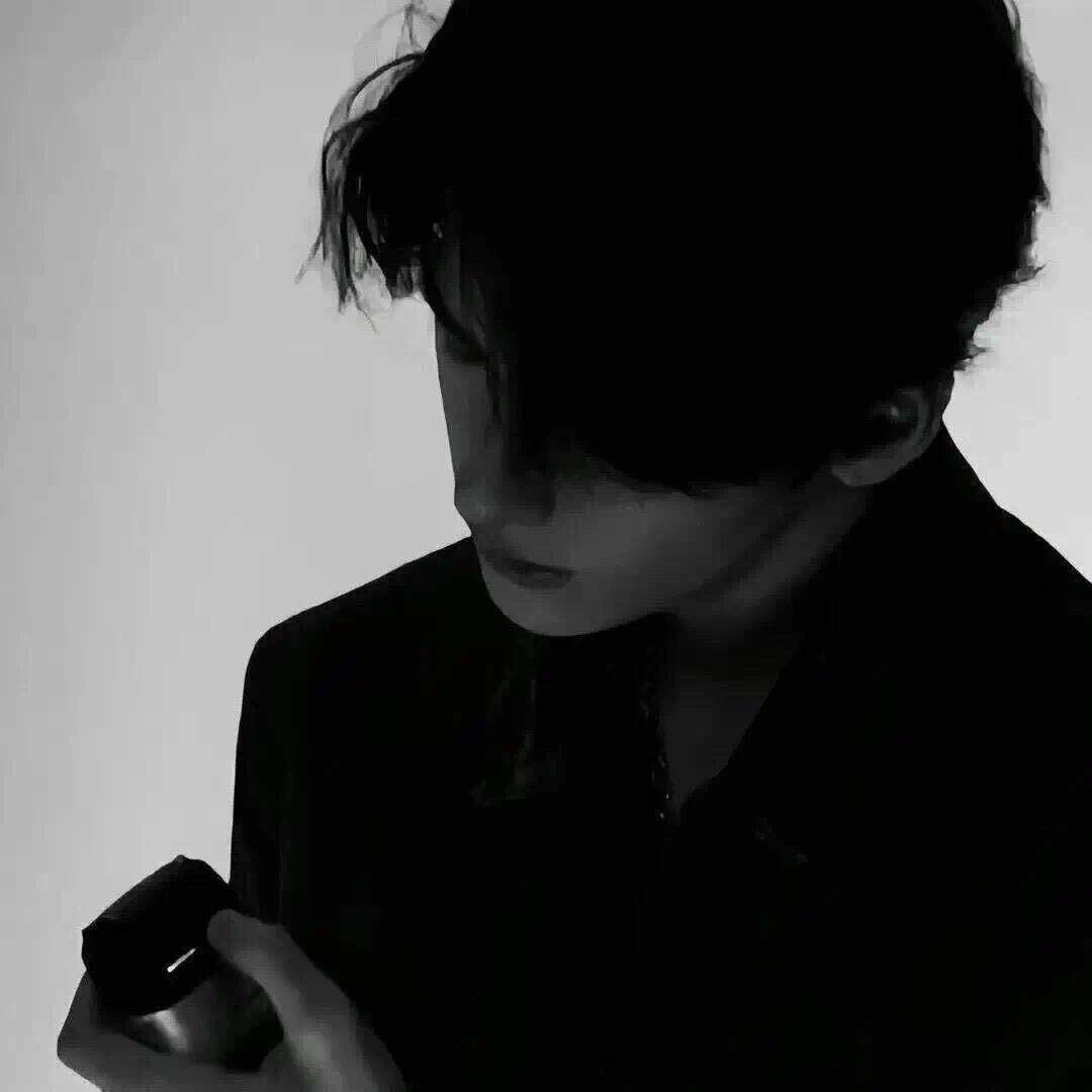 沉默的男人