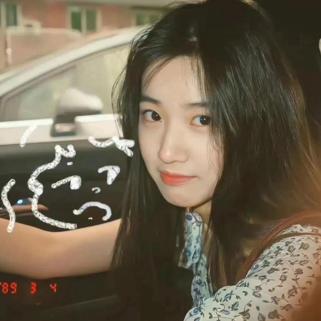 啵啵.