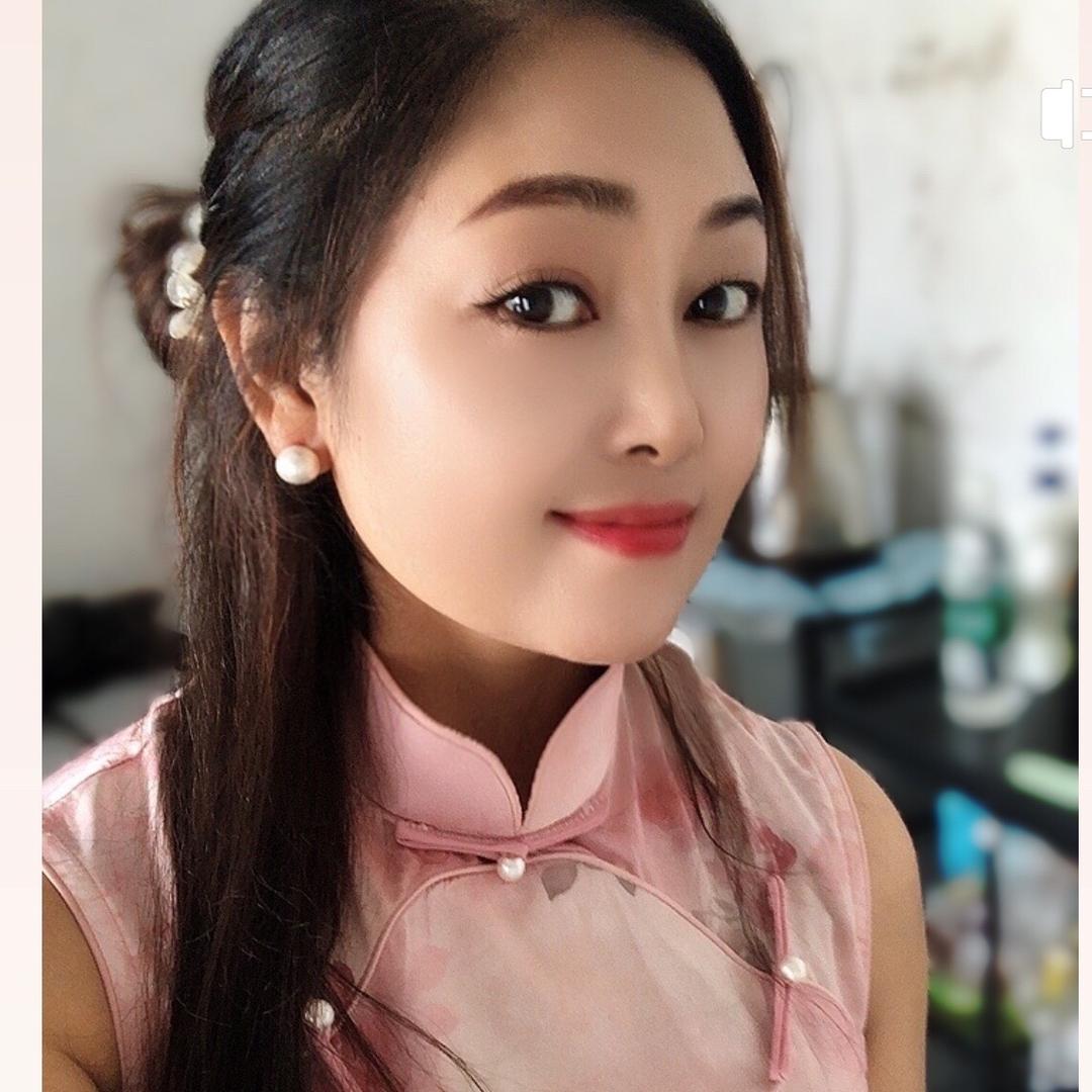 回眸一笑🌻
