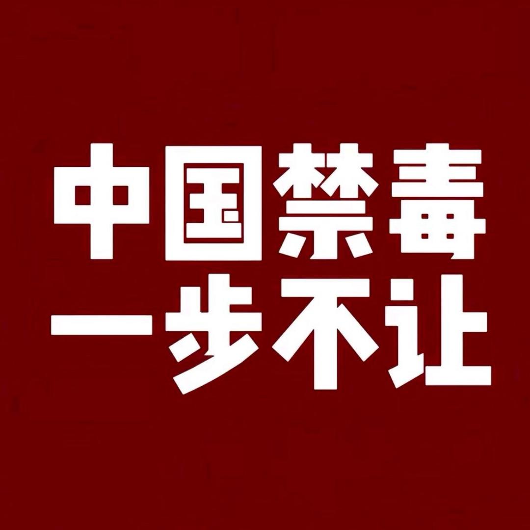 饼饼(｡ì _ í｡)