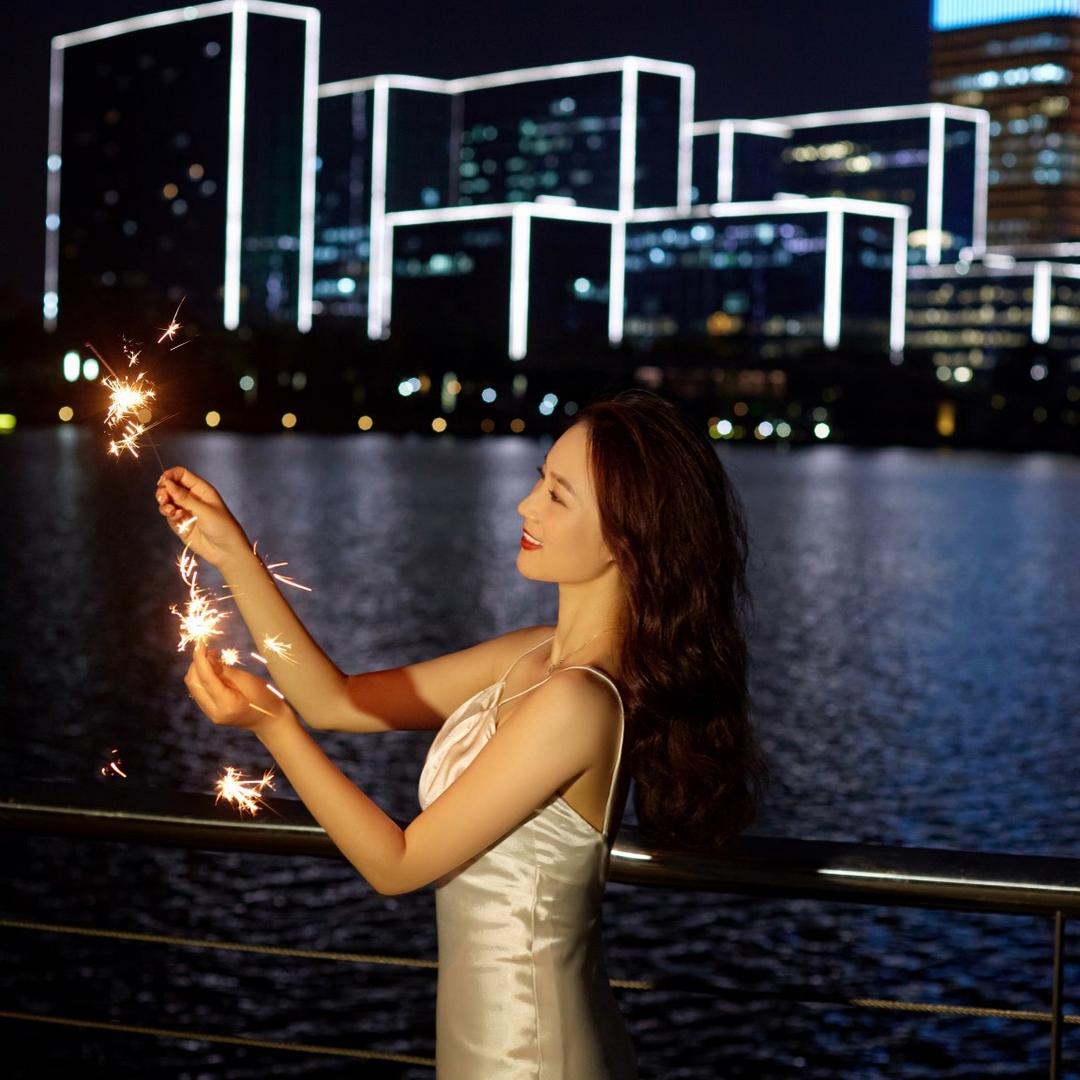 ❥ ⁵²º兴奋的大猴子🇨🇳