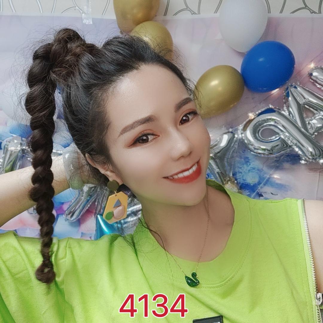 三妹413（主持人）