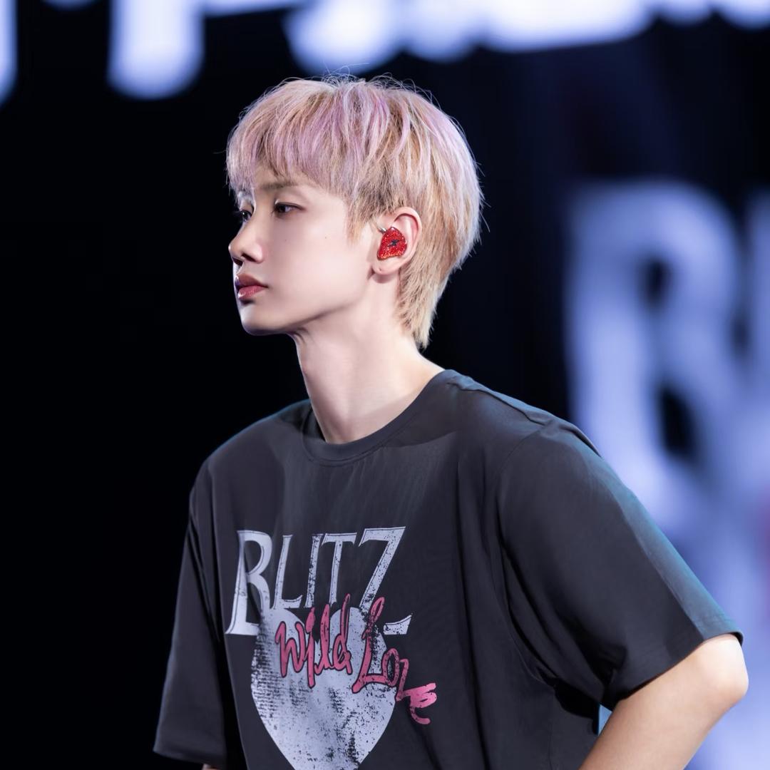 小泷包多吉