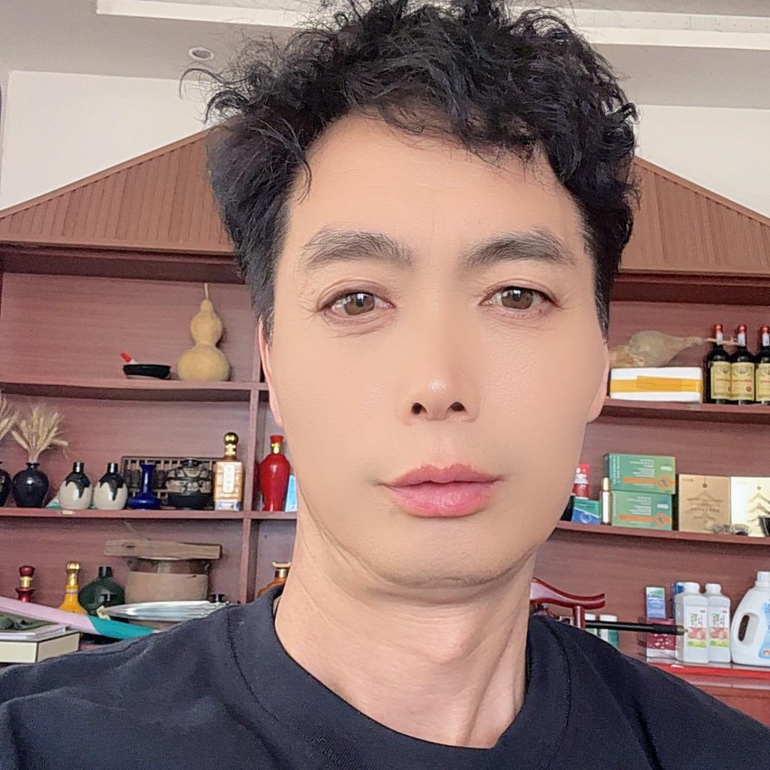 哈哈哥😀