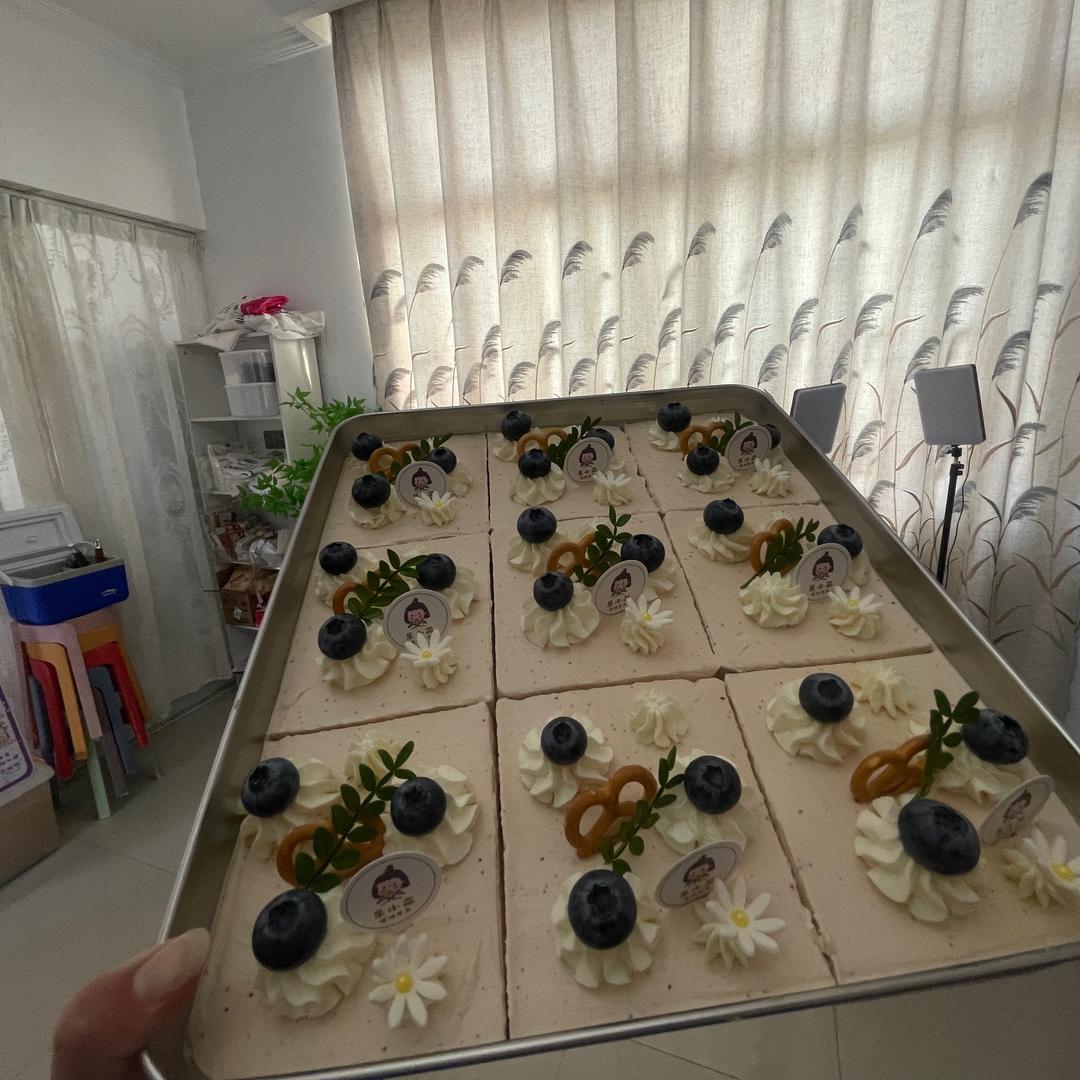 呆小萌的日常生活（摆摊版）