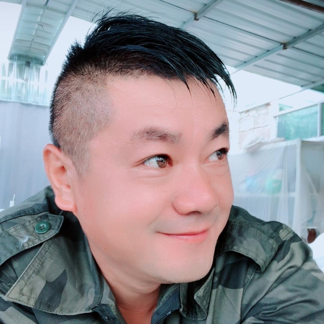 宏旷唱歌给你听🎤
