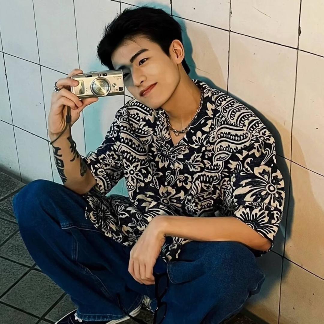一只纯爱小貓战士🐈