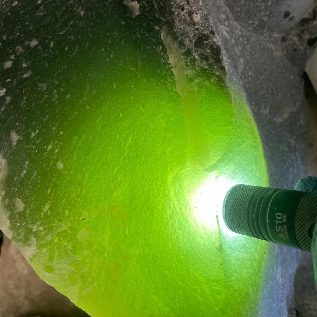 玉矿甄选商铺
