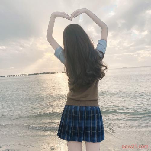 歌慕诗美妆