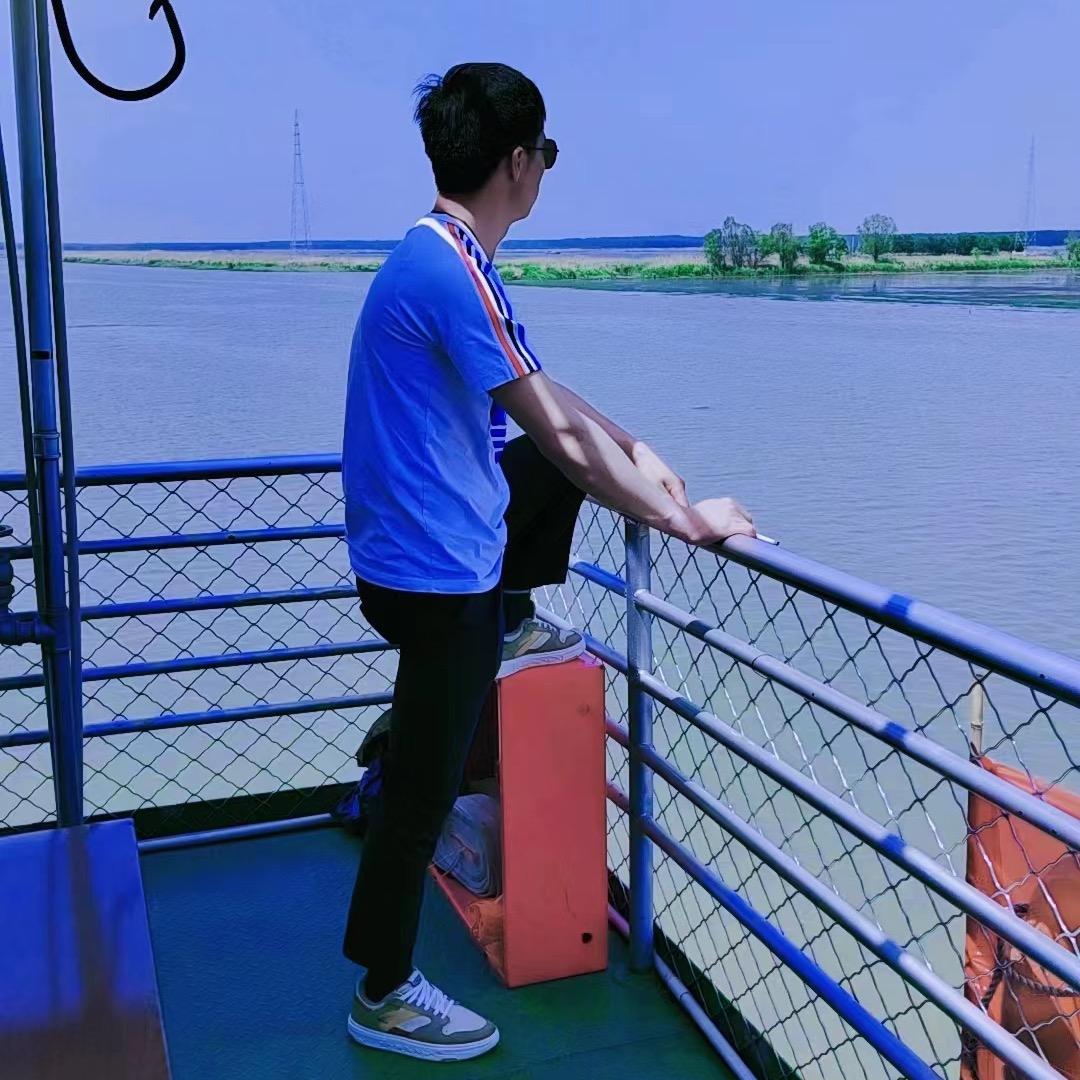 赵先森@