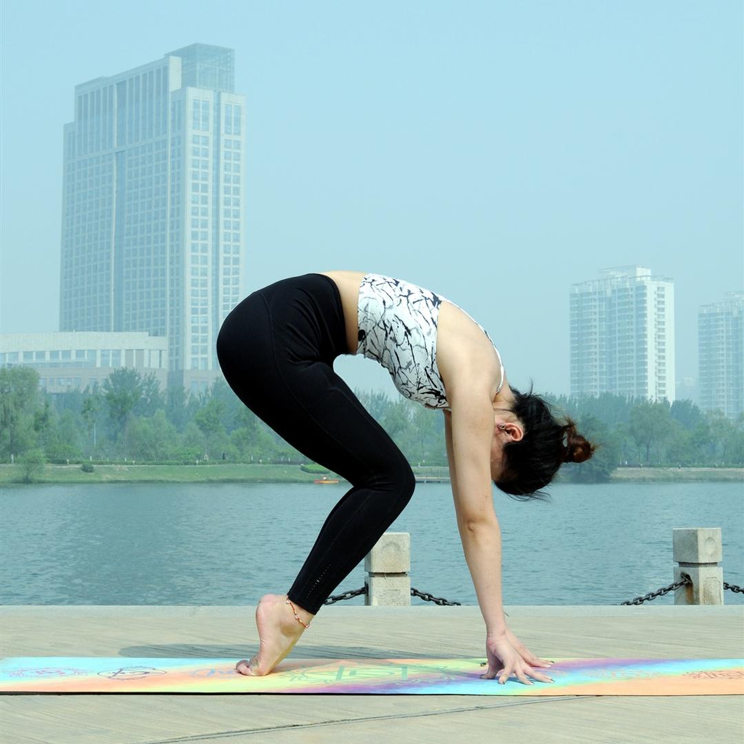 瑜伽老师  淑宁