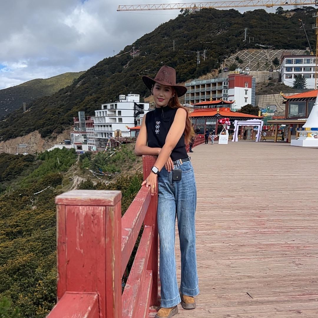 ࿐   🔗སྒྲོན་མ་