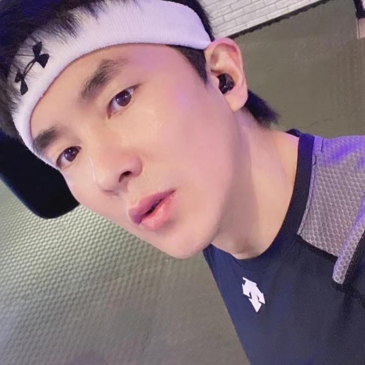 万能少年 1