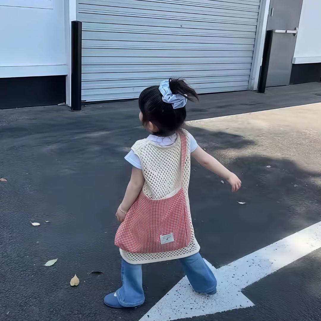 媛..