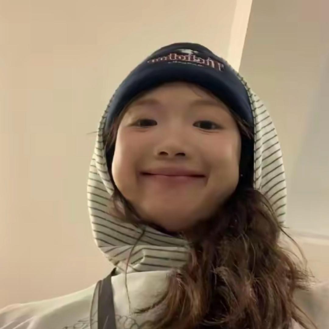 杳森希.