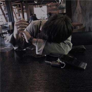 柒