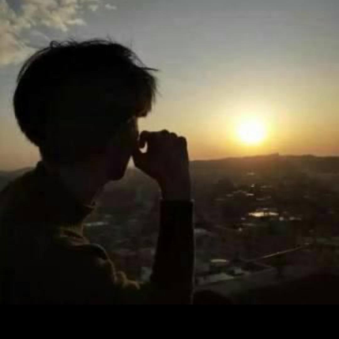 🌸今天吃喝不努力