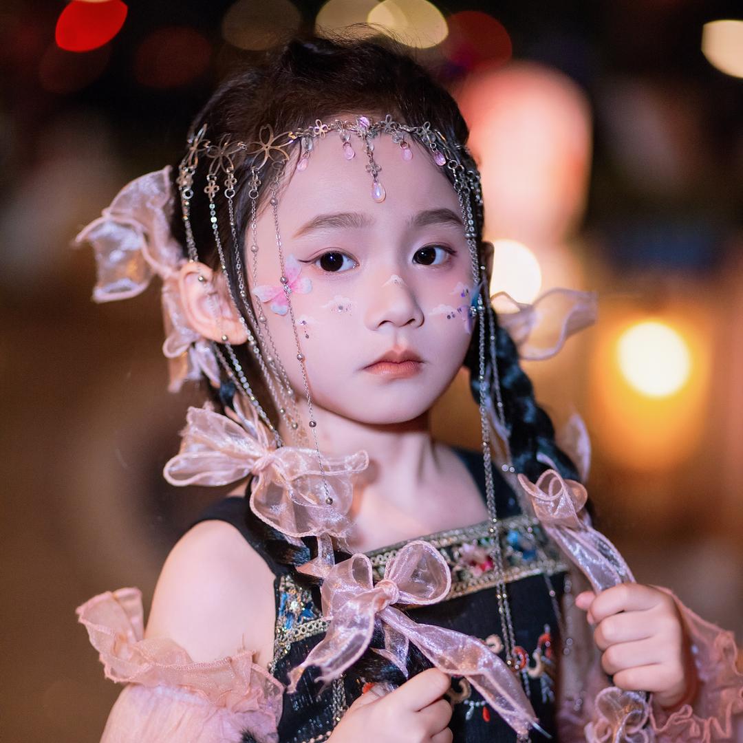 泡泡糖的甜筒姐