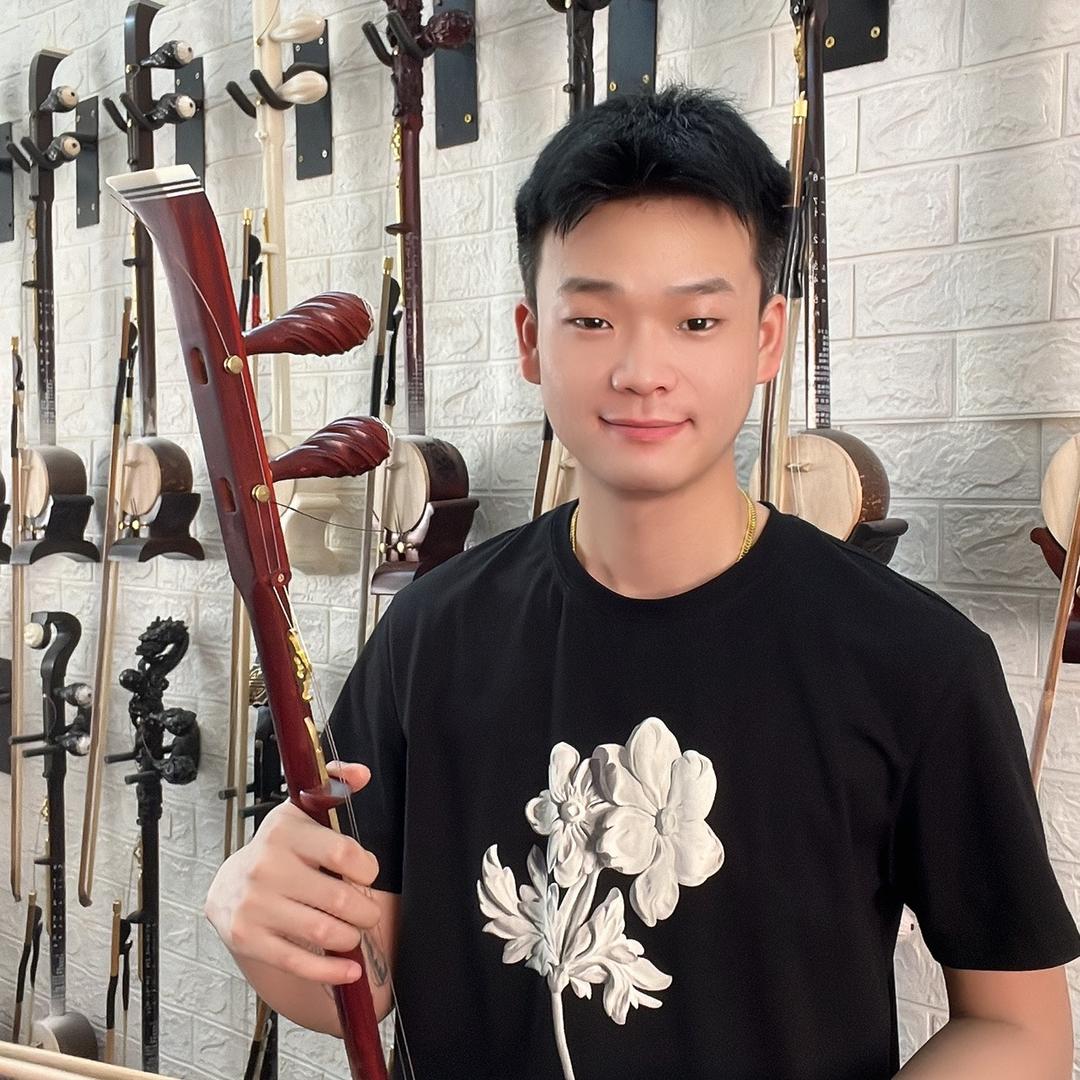 板胡亮亮一起学板胡