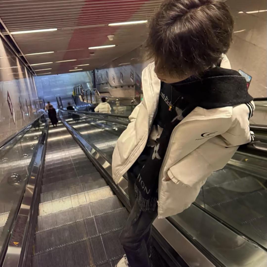 賀.