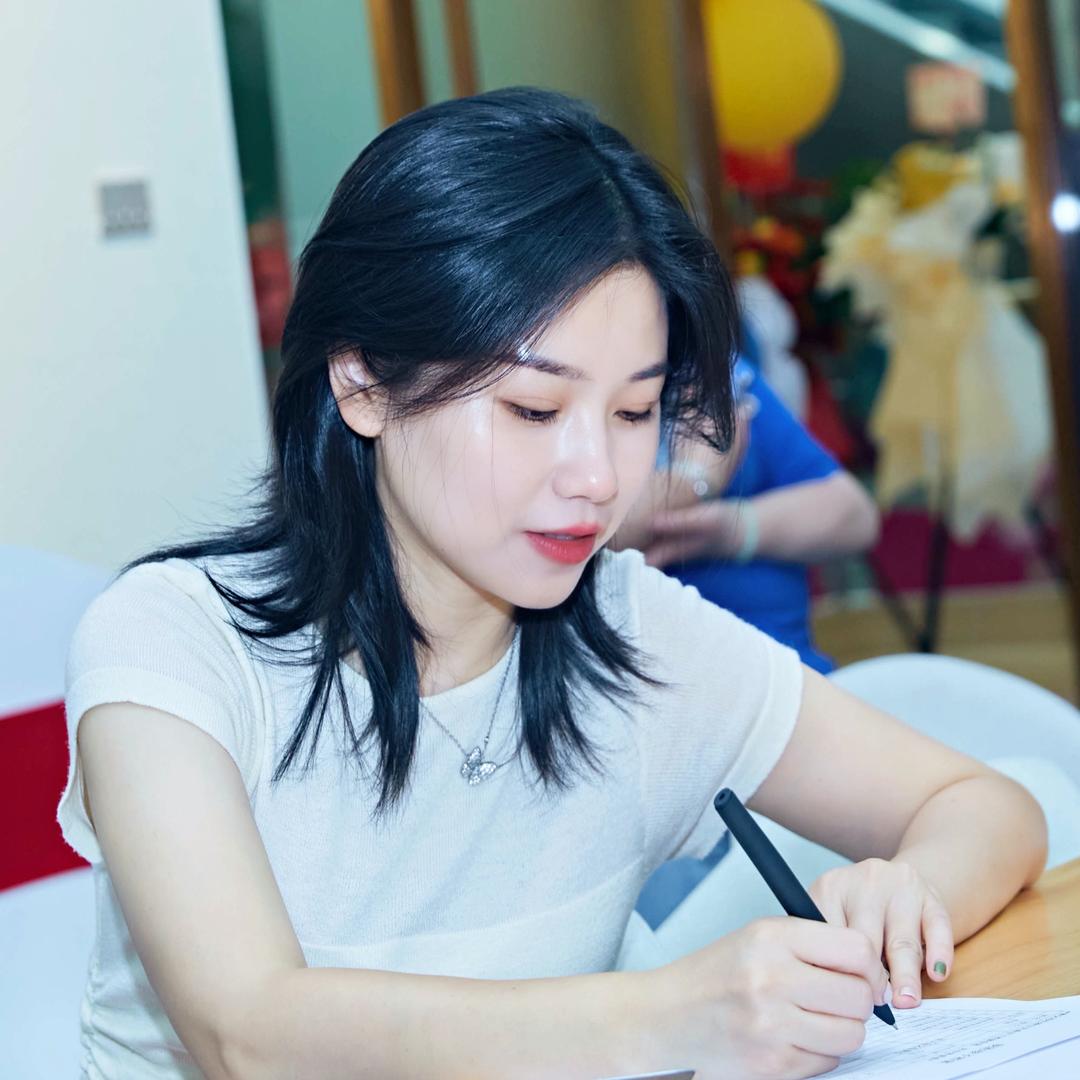 好事发生女士