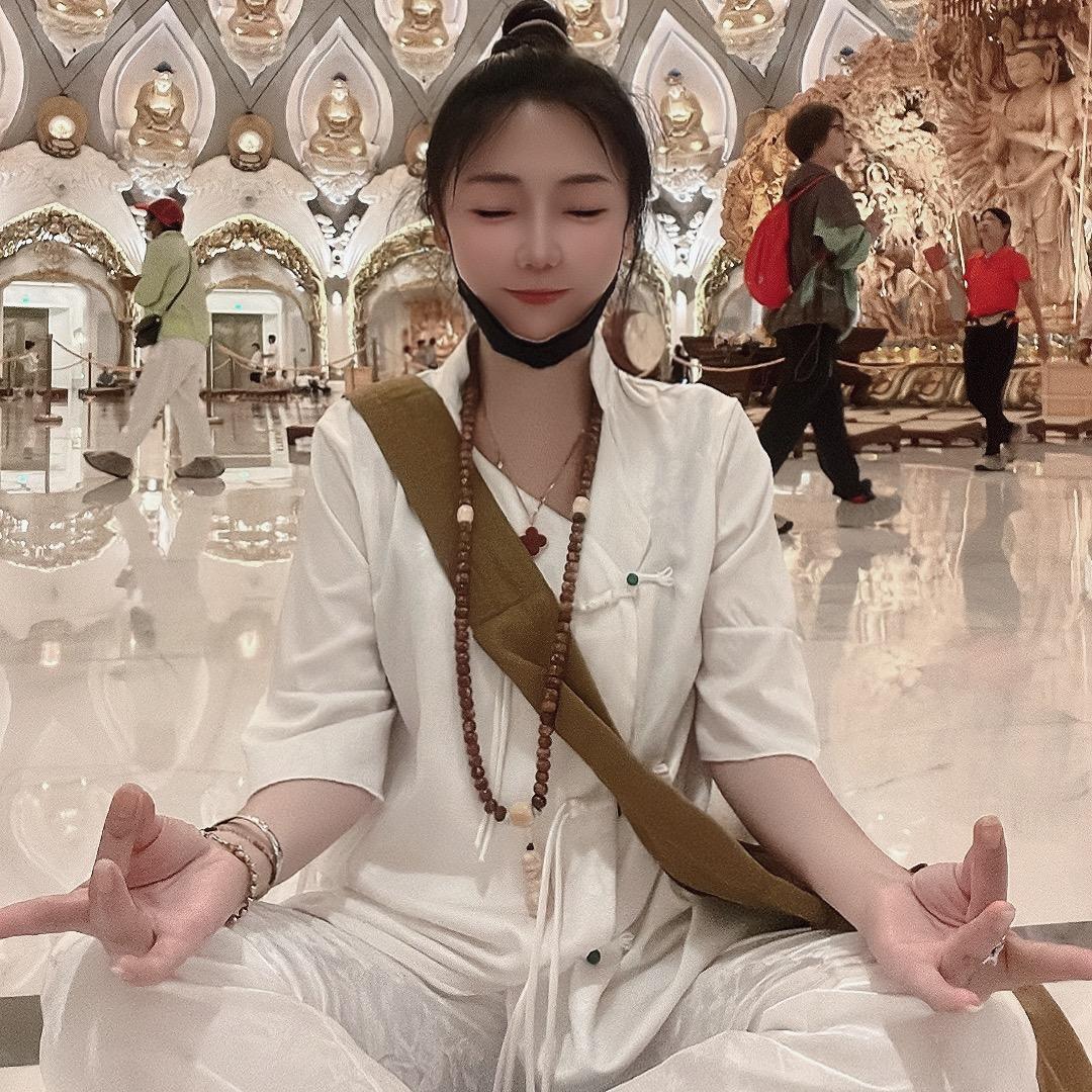 洪大B5馆楚楚❤️欧韩时尚女装👚