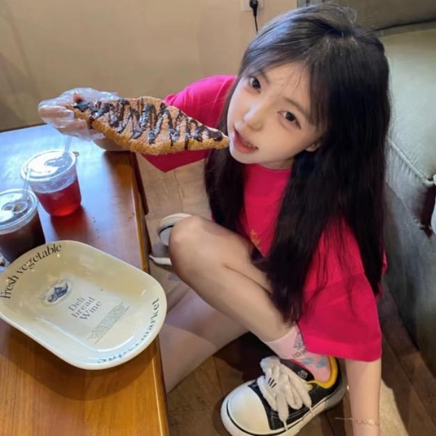 小小凝^