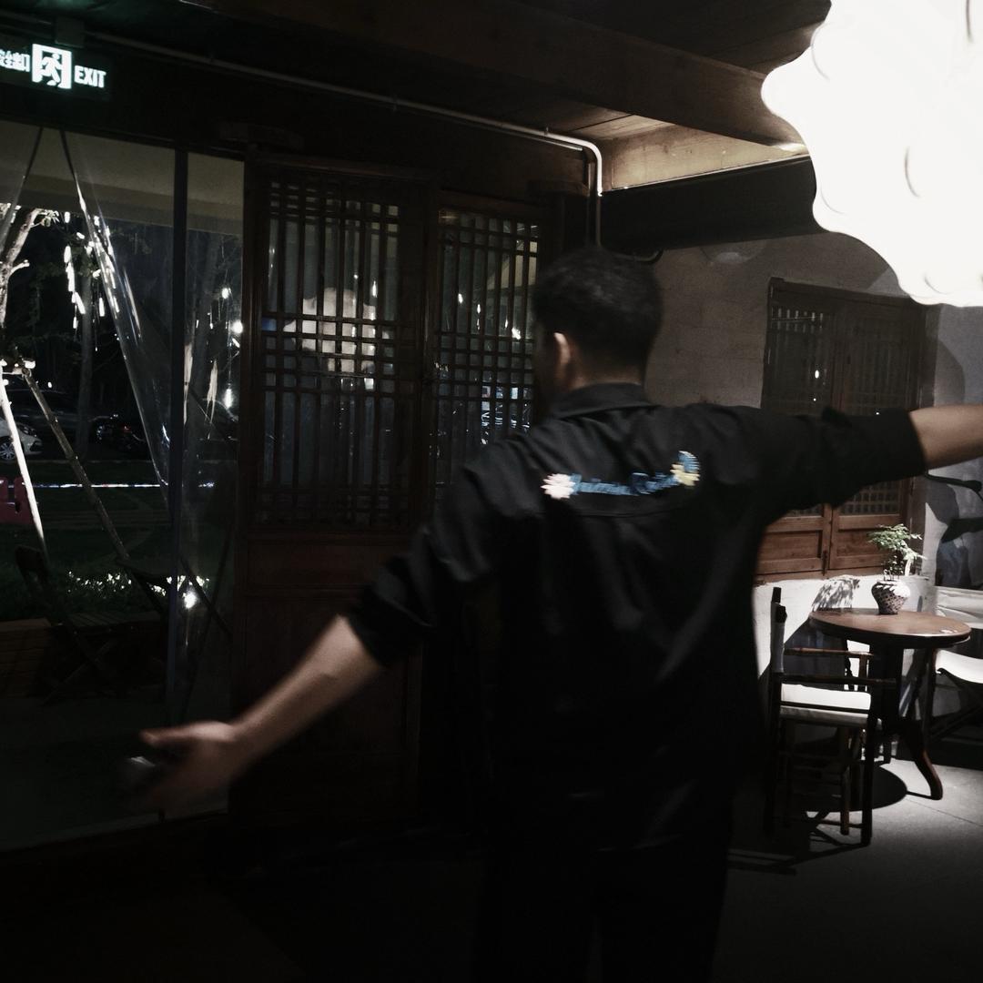 让我想想叫什么灿呢