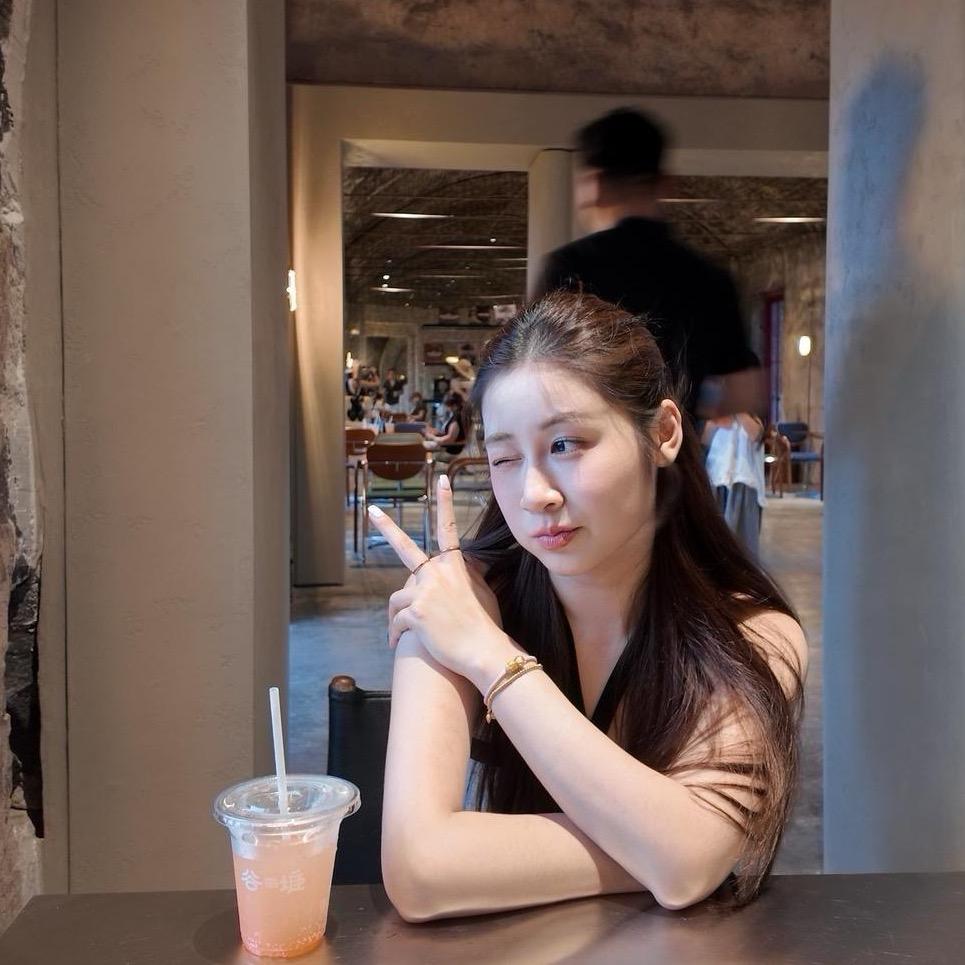 小楠的假发片