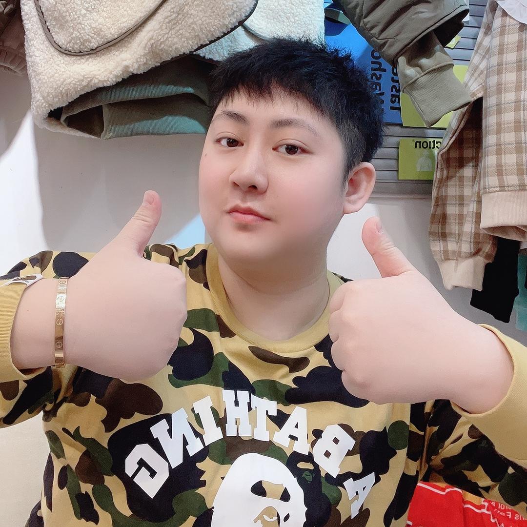 抚顺一涵服装店