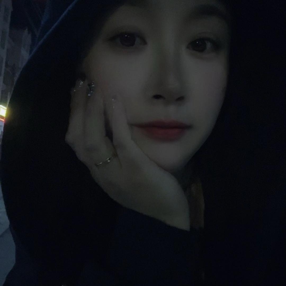 @予你㞮孞