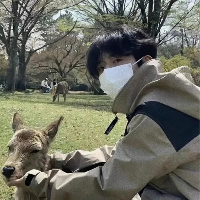 微谴
