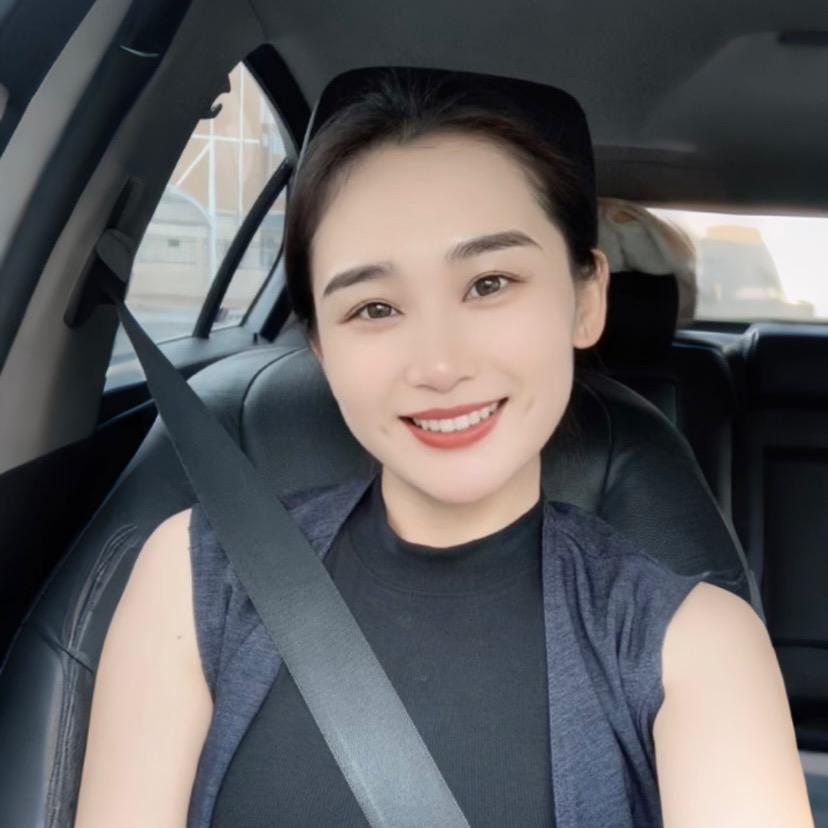 徐大脸吖
