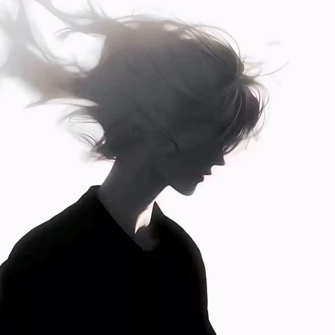 图图每天cos女仆勾引壮壮妈