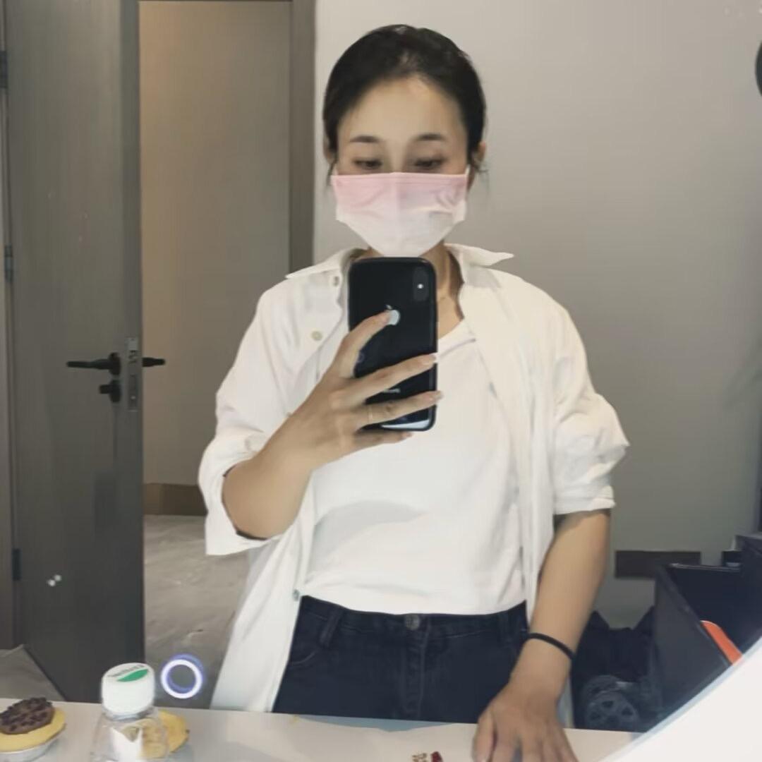 AI NI化妆师～亚琴