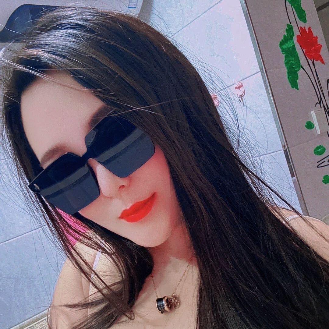 无人与我——🖤