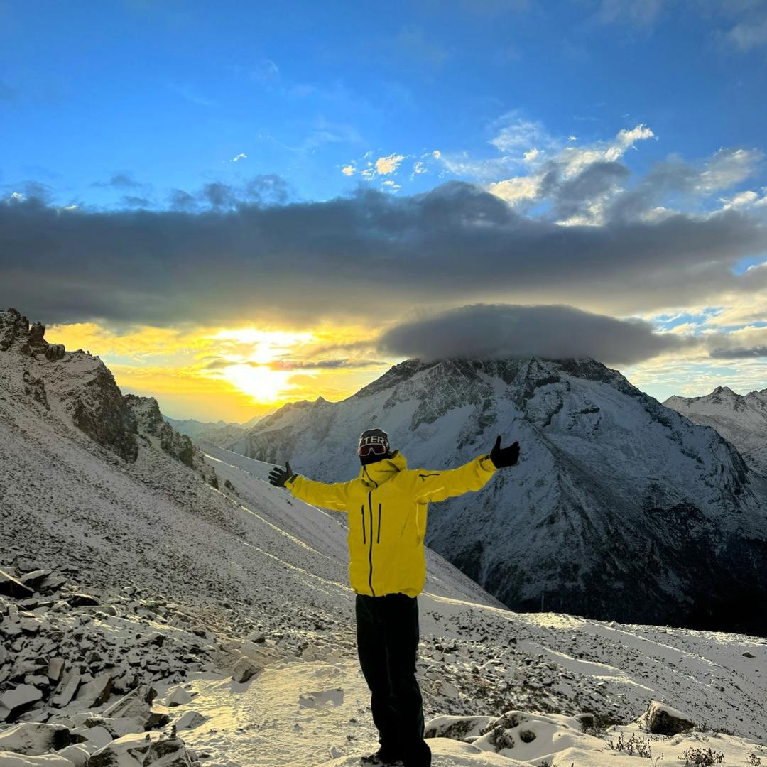 LY户外男装甄选店