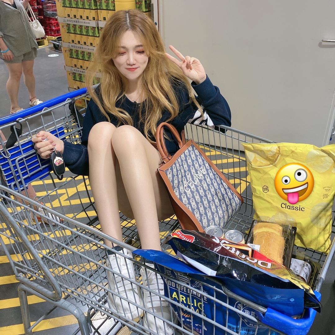 是灰灰酱哦@抖音