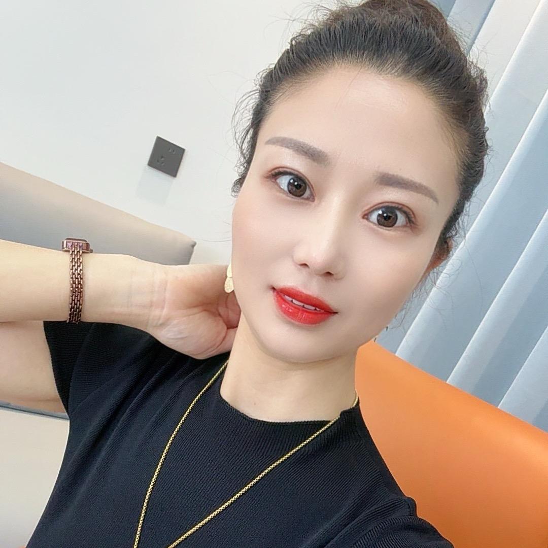 莹莹