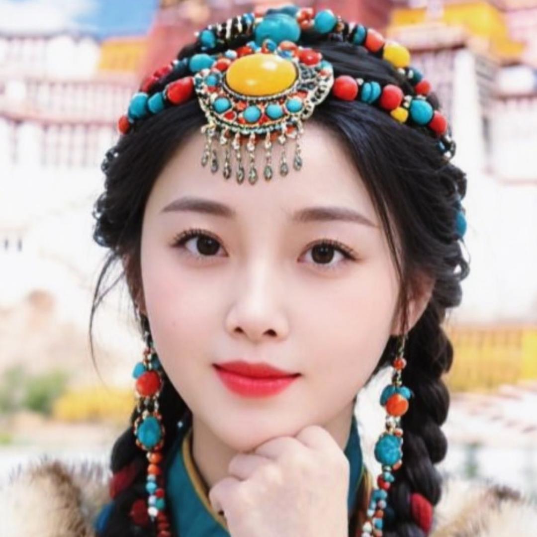 笑在生活中，美在善良中。