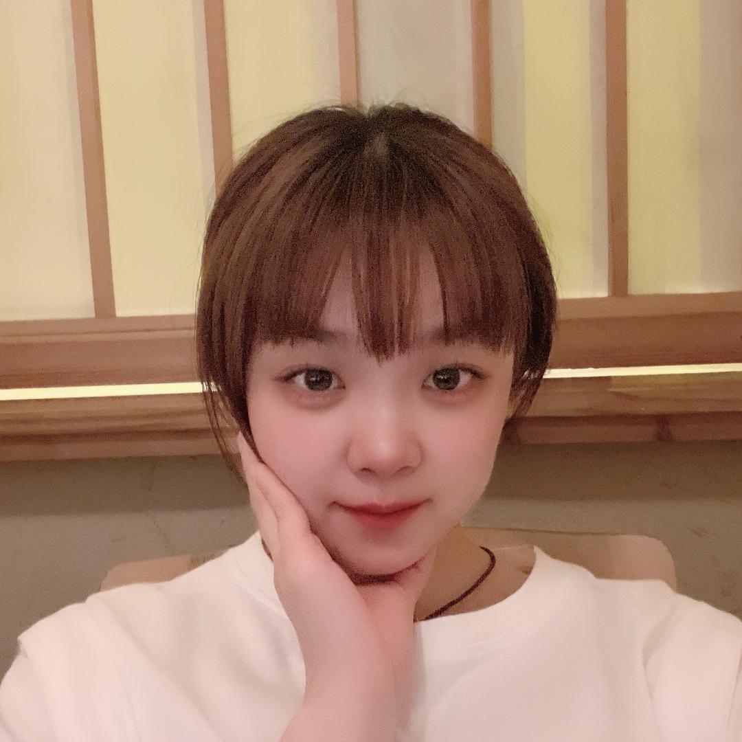 带了壳得兔兔🐰